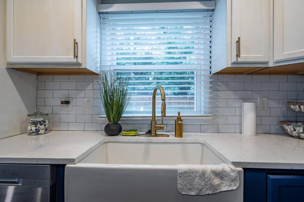 Great City Home In A Great Location アトランタ エクステリア 写真