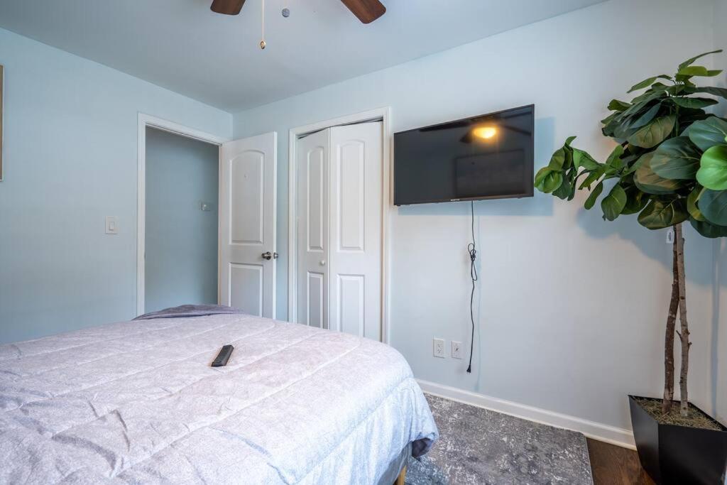 Great City Home In A Great Location アトランタ エクステリア 写真